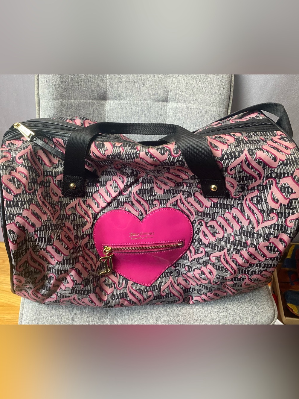 Juicy Couture Logo Weekender Bag Pink Heart Y2K style travel vacation tote